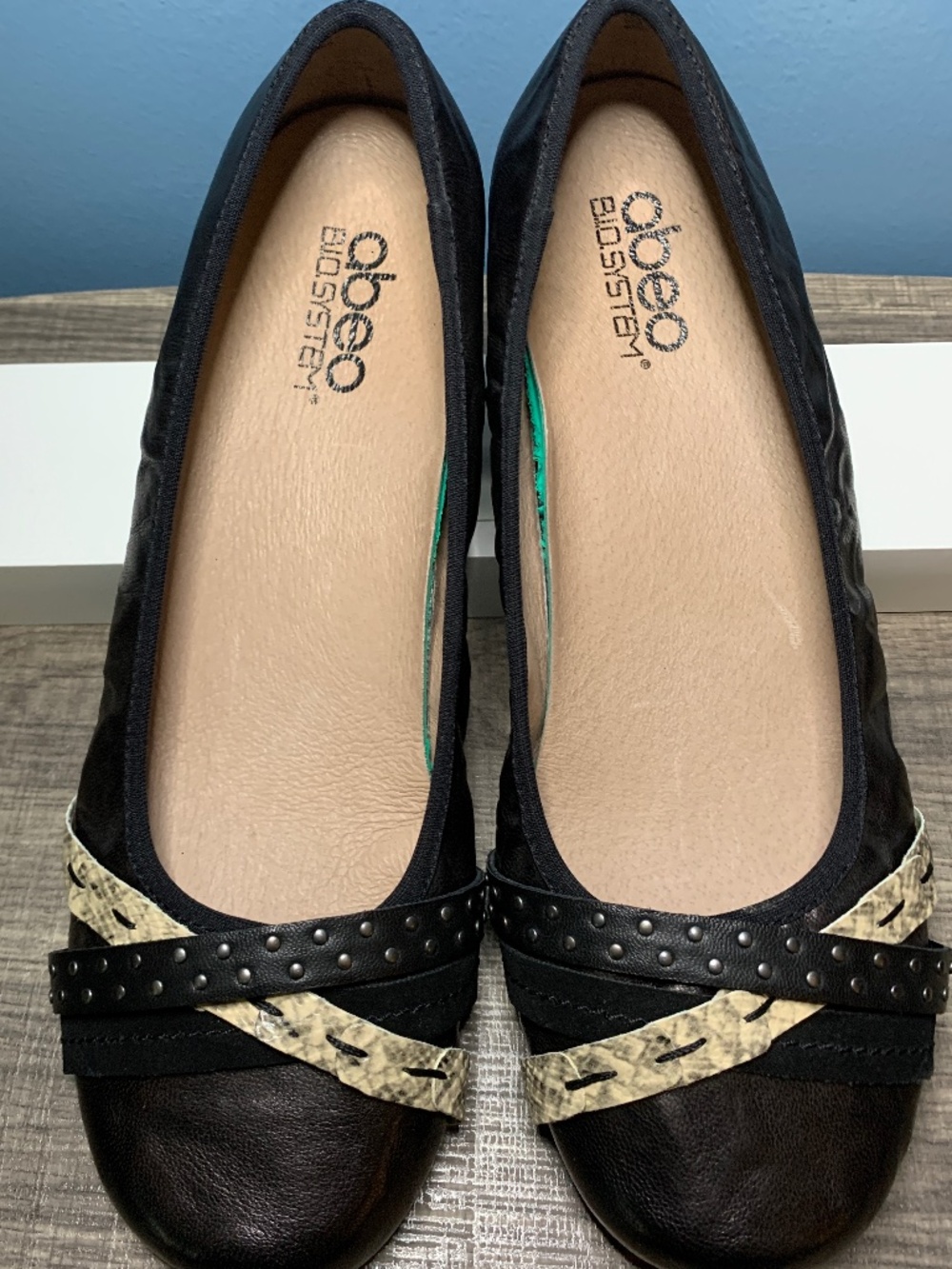 ABEO Bio System Toni Black leather ballet flat